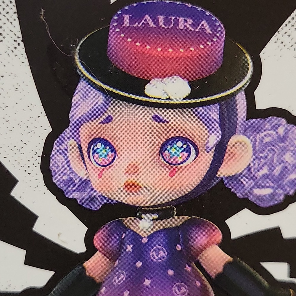 LAURA ART x TOYCITY Sweet Monster. Vampire Mousse Cake Figure Confirmed.